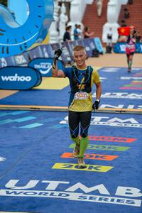 BIB: 5504
                            <button type="button" onclick="openModal(22755977)" class="btn btn-primary btn-sm float-right btn-popup" data-toggle="modal" data-target=".modal-high-quality">
                        <i class="fas fa-shopping-cart"></i> Add to Cart
                    </button>
                                            <button type="button" onclick="isThisMe(22755977, true)" class="btn btn-success btn-sm float-right btn-popup btn-isme hidden" data-toggle="tooltip" data-placement="bottom" title="นี่คือรูปของคุณใช่ไหม คลิกที่นี่เพื่อเอาเข้าอัลบั้ม">
                        <i class="fas fa-plus"></i> Add to album
                    </button>
                    <button type="button" onclick="isThisMe(22755977, false)" class="btn btn-warning btn-sm float-right btn-popup btn-isnotme hidden">
                        <i class="fas fa-ban"></i> Remove from album
                    </button>